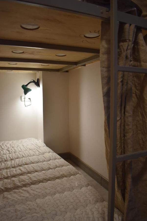 Sleep Studio Hostel 예레반 외부 사진