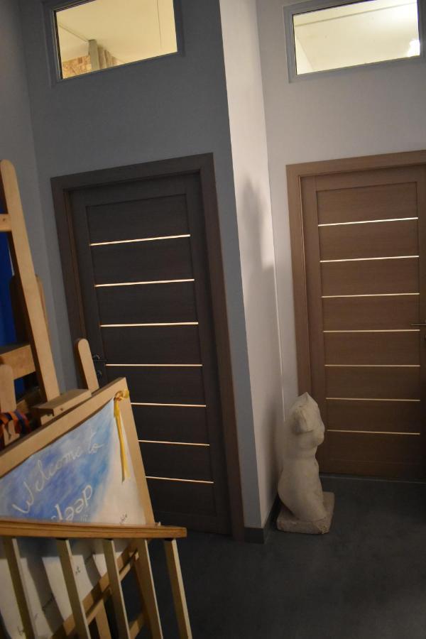 Sleep Studio Hostel 예레반 외부 사진