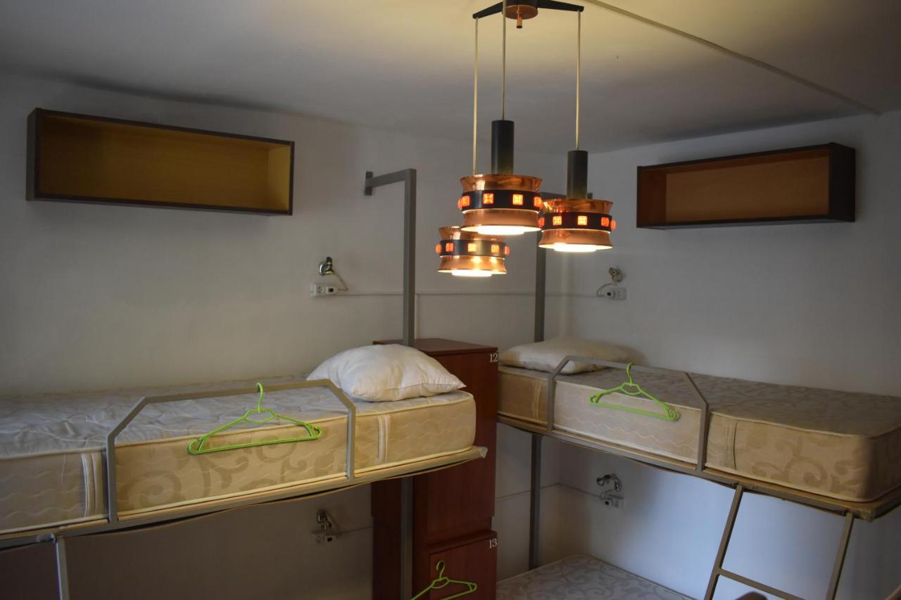 Sleep Studio Hostel 예레반 외부 사진